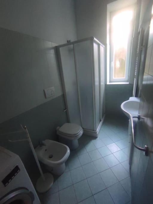 Casa Zia Luisa Lägenhet Lecco Exteriör bild