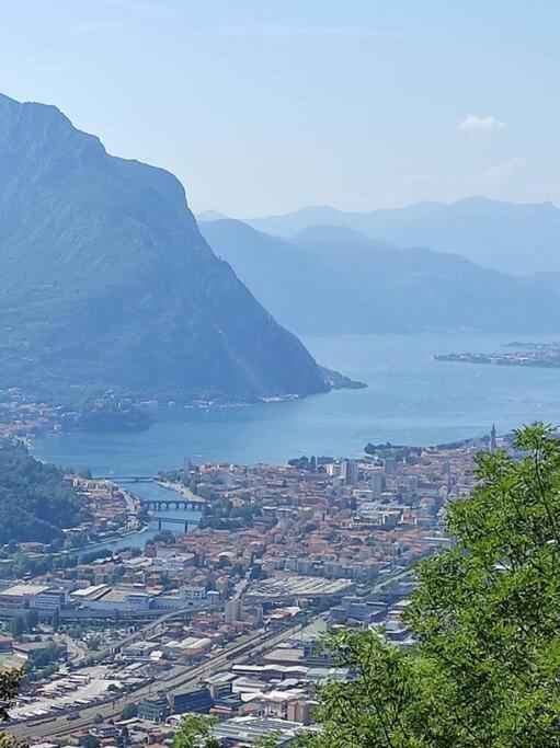 Casa Zia Luisa Lägenhet Lecco Exteriör bild