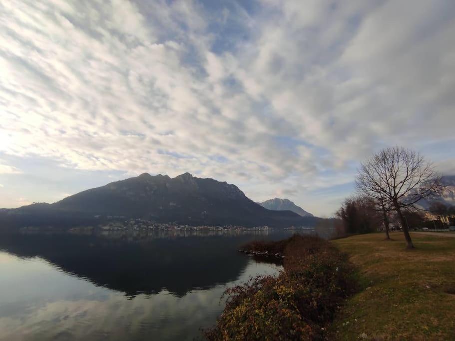 Casa Zia Luisa Lägenhet Lecco Exteriör bild