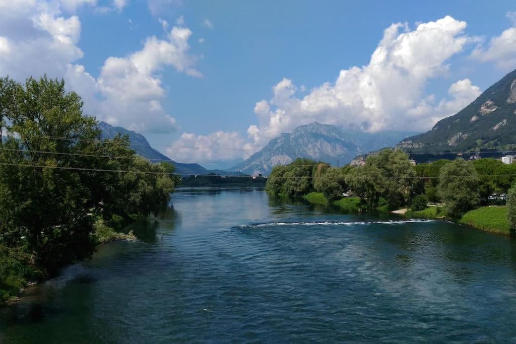 Casa Zia Luisa Lägenhet Lecco Exteriör bild